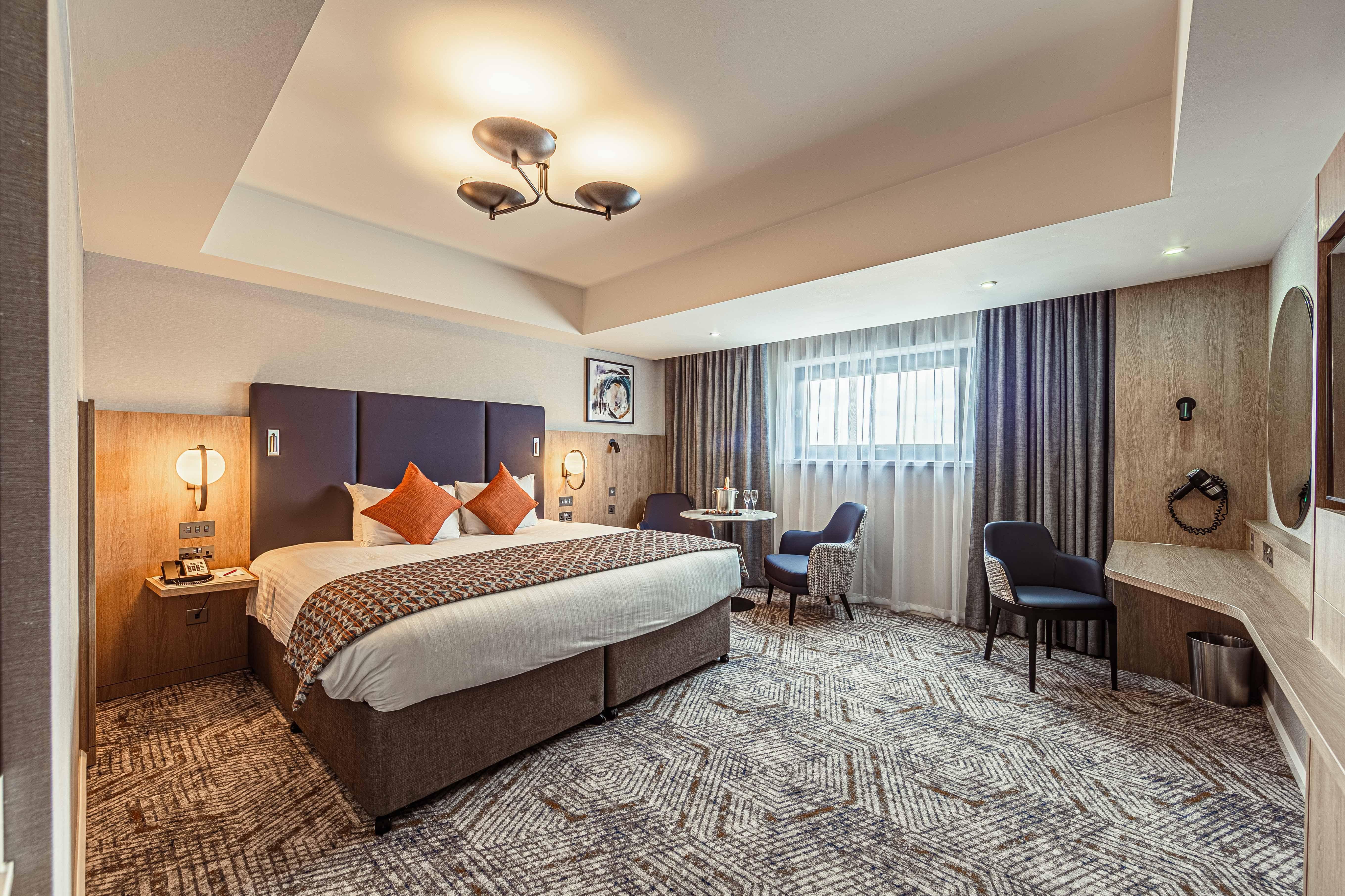 Crowne Plaza Reading Hotel Buitenkant foto
