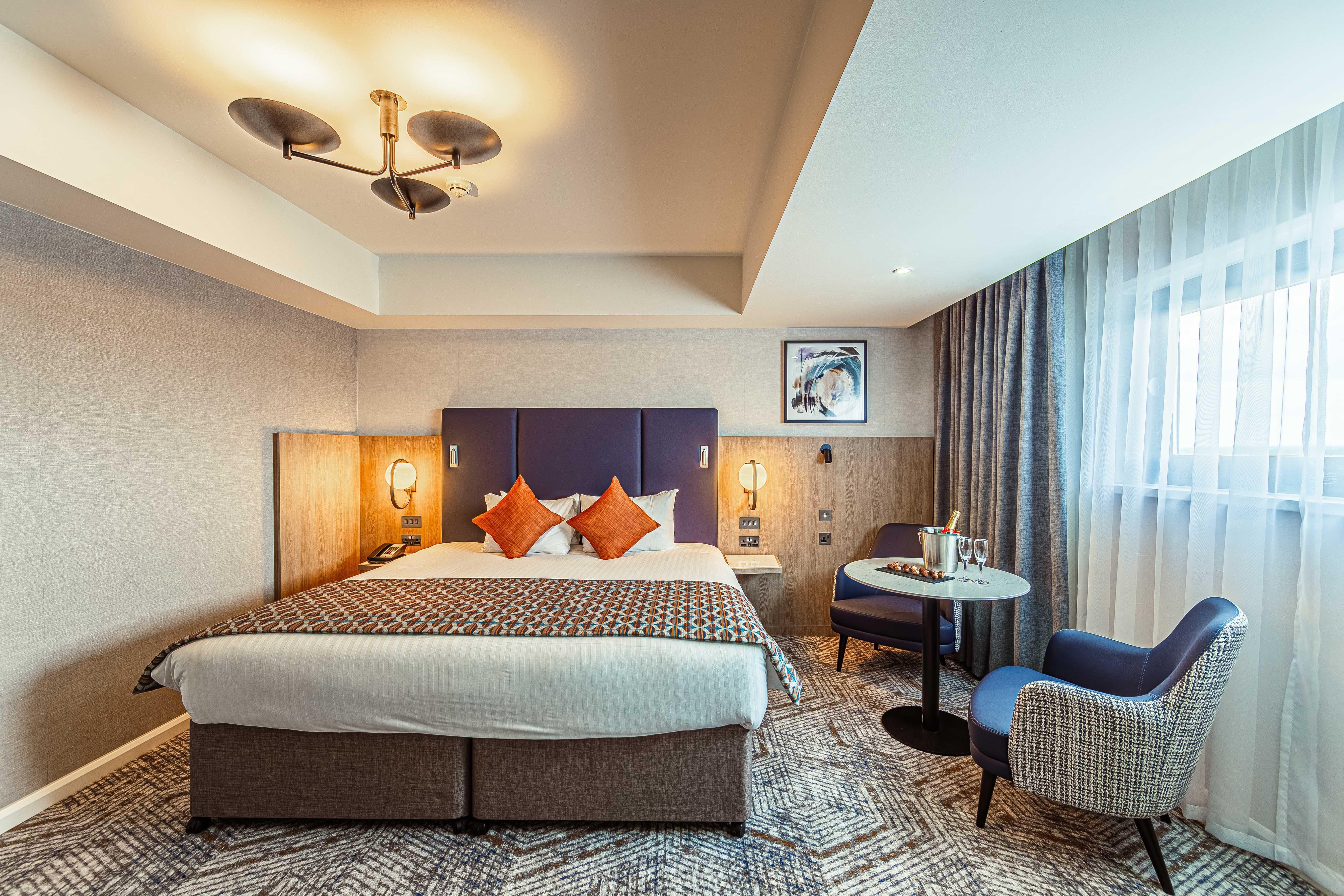 Crowne Plaza Reading Hotel Buitenkant foto