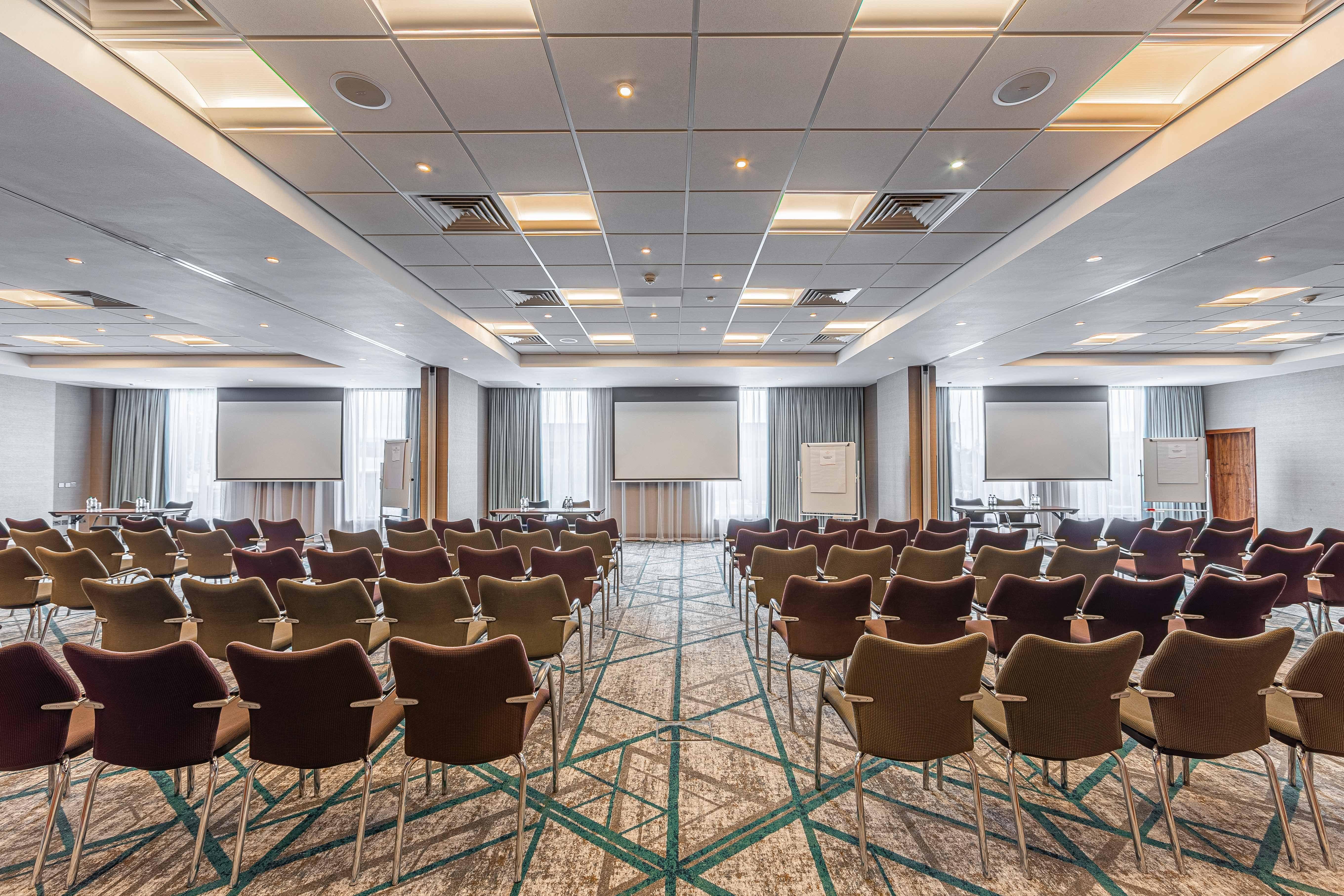 Crowne Plaza Reading Hotel Buitenkant foto