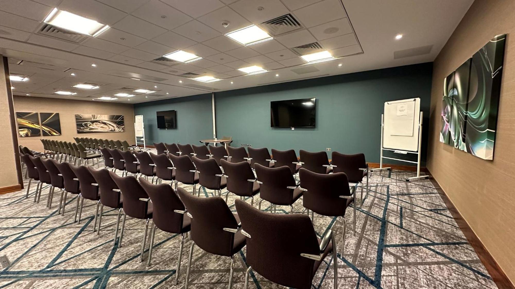 Crowne Plaza Reading Hotel Buitenkant foto